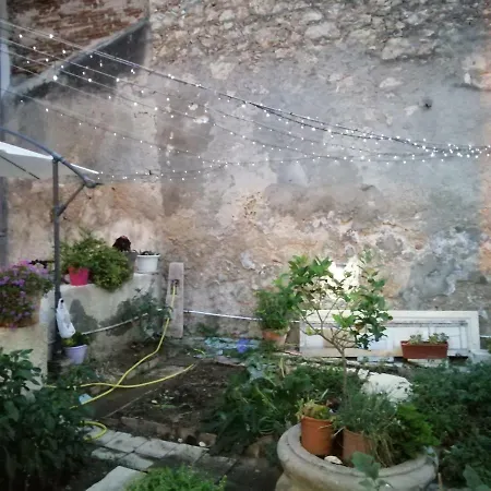 Graziella E Lucia * Syracuse